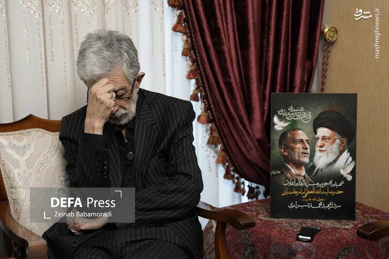 عکس/ حضور حدادعادل منزل سردار شهید محمد شیرازی