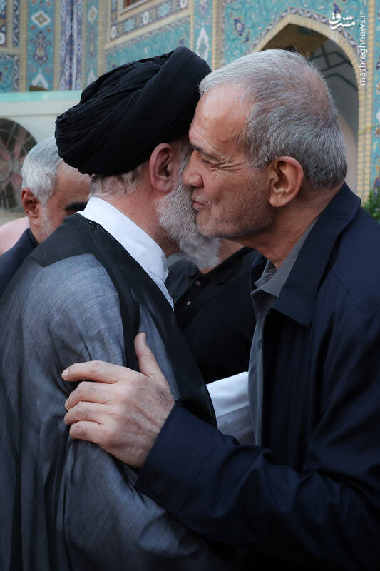 عکس/ حضور پزشکیان در آئین گرامی داشت شهدای وزارت اطلاعات