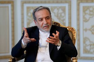 عراقچی: نیازمند هماهنگی بیشتری میان دستگاه دیپلماسی و صداوسیما هستیم