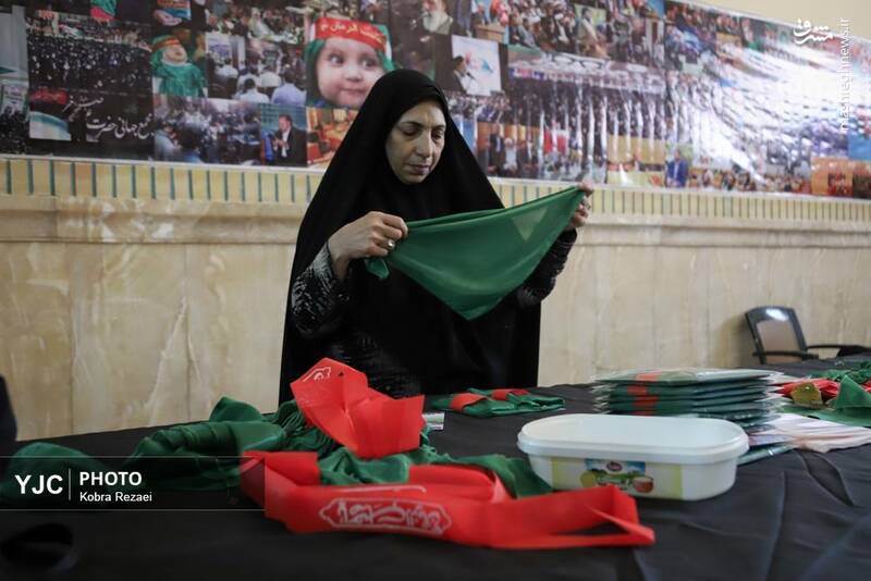 عکس/ کارگاه دوخت لباس شیرخوارگان حسینی