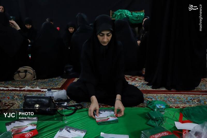 عکس/ کارگاه دوخت لباس شیرخوارگان حسینی