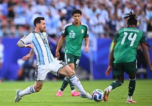 آیا رونالدو واقعاً مسی را بهترین تاریخ فوتبال دانست؟