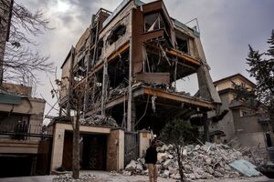 اخراج اجباری آسیب‌دیدگان جنگ از هتل‌ها