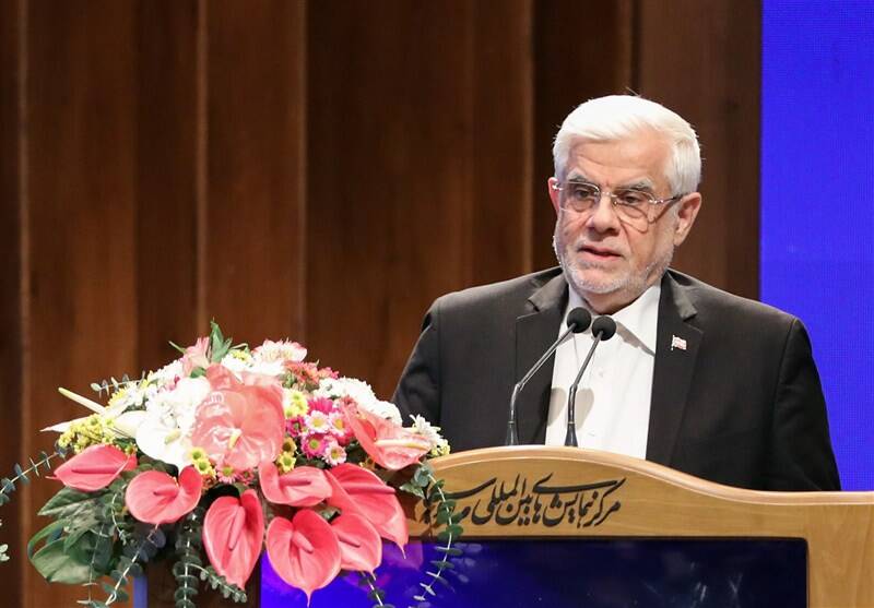 سرمايه،بازار،اقتصادي،دولت،كشور،نقش،عارف،تأكيد،تلاش