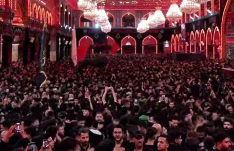 عزاداری در صحن و سرای حضرت حسین(ع)