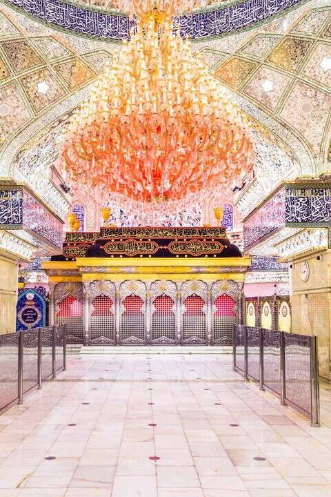 آماده ارسال// روایت طراح ضریح امام حسین(ع) از همکاری فرشچیان و کرامت‌های الهی&nbsp;