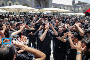 عزاداری تاسوعای حسینی در حرم مطهر رضوی