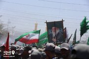 تصاویر رهبر شهید امت در دست عزاداران در بین‌الحرمین