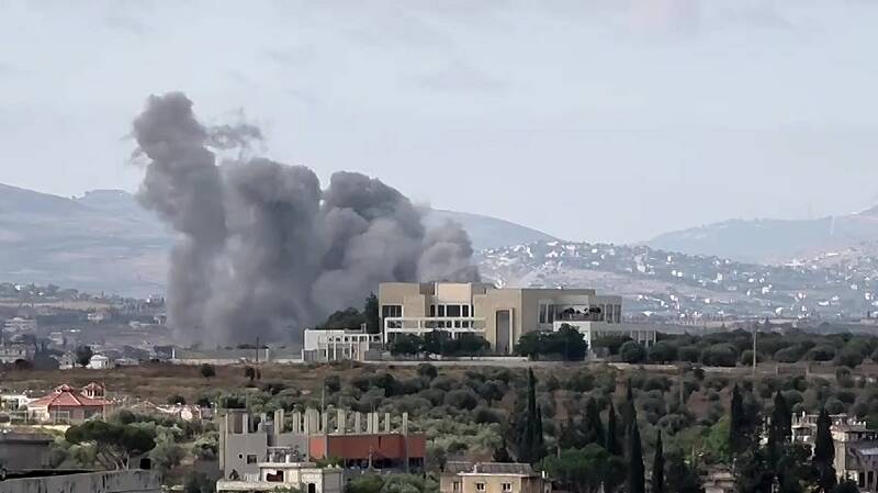 صهيونيستي،لبنان