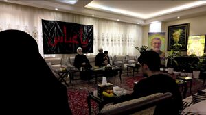 رئیس قوه قضاییه با حضور در بیت شهید علی لاریجانی با اعضای خانواده آن شهید والامقام دیدار کرد