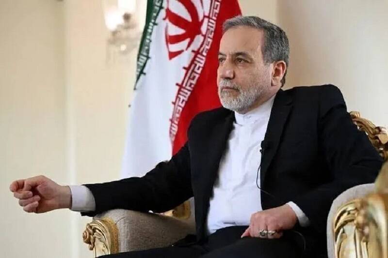 فیلم/ عراقچی خطاب به آمریکایی‌ها: در تنگه هرمز دخالت نکنید