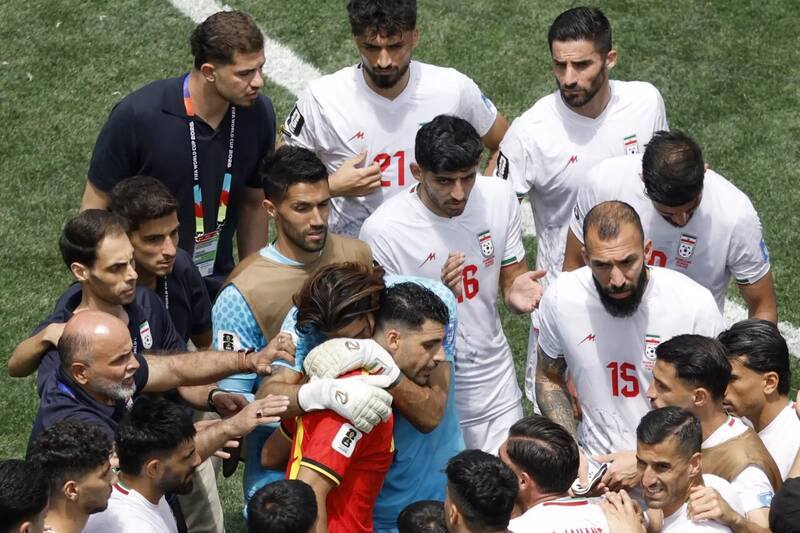 فوتبال،تيم،بازي،ملي،صعود،فرصت،ايران،ايراني،چمن،دست،نيوزيلند، ...
