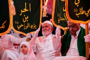 کاروان نمادین یاران امام حسین(ع) در کربلا
