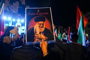 قم یکپارچه منتظر بدرقه رهبر شهید