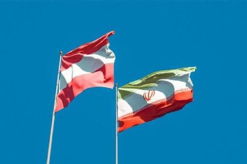 متعاقباً