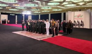 وداع فرماندهان ارشد نیروهای مسلح با فرمانده شهید کل قوا