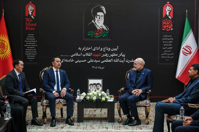 دیدار قالیباف با رئیس مجلس قرقیزستان
