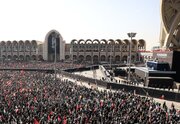مراسم وداع با آقای شهید ایران در مصلای امام خمینی(ره)/ وداع حماسی با رهبر مجاهد شهید؛ امتی استوار بر عهد خونخواهی+ عکس و فیلم