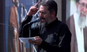 شعرخوانی احمد بابایی در مراسم وداع با رهبر شهید انقلاب