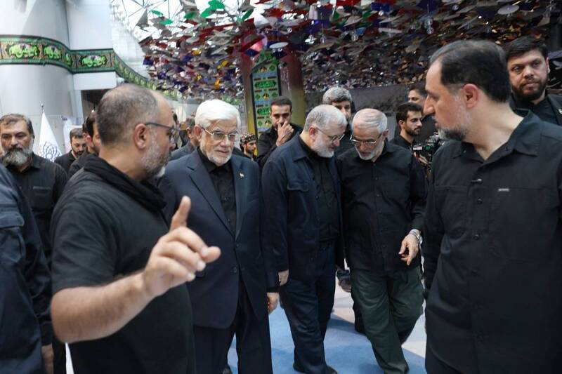 بازدید میدانی دکتر عارف از مراکز اسکان و درمان زائران مراسم تشییع رهبر شهید