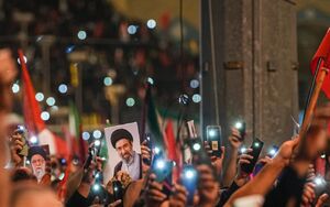دومین روز مراسم وداع با رهبر شهید در مصلای تهران