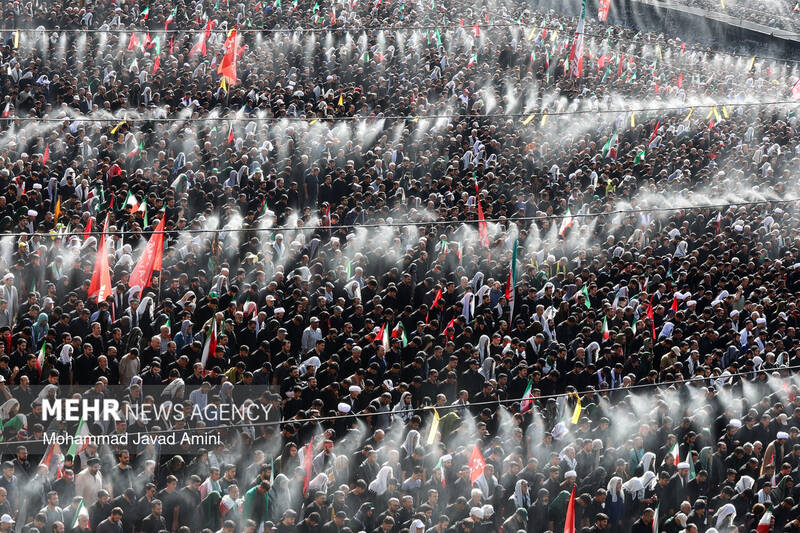 مراسم،رهبر،تهران،تشييع،نوشت،شهيد،جمعيت
