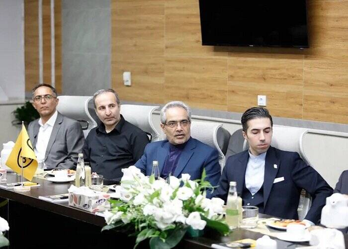 وزیر ارتباطات صربستان از ایرانسل بازدید کرد