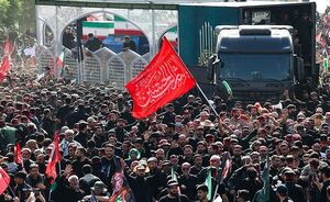 تصاویر تشییع پیکر باشکوه مطهر آقای شهید ایران در پایتخت