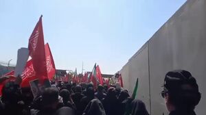 فیلم/ خودروی پیکرهای مطهر به فرودگاه مهرآباد رسید