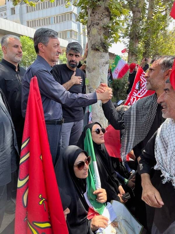 پرویز فتاح رئیس ستاد اجرایی فرمان امام(ره)