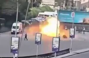 فیلم/ لحظه وقوع انفجار دمشق در نزدیکی محل اقامت ماکرون