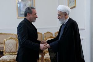 دیدار نایب رئیس مجلس اعلای اسلامی شیعیان لبنان با عراقچی