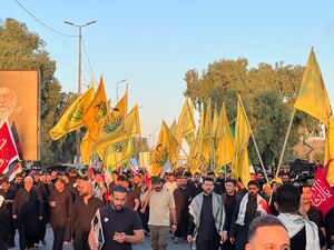 حضور نیروهای نجباء در مراسم تشییع رهبر شهید ایران
