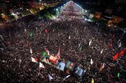 تشییع باشکوه رهبر شهید ایران در شهرهای عراق/ حشد الشعبی: حضور بیش از ۴ میلیون زائر در کربلا/ پایان ۶۹سال فراق؛ پیکر امام شهید در آغوش سالار شهیدان +عکس و فیلم