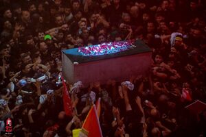 سروده جدید شاعر عراقی: ما می‌خواستیم دستانت را ببوسیم