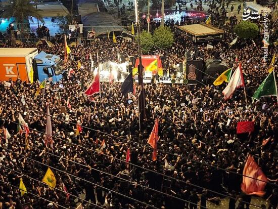 اولین قاب مشترک از پیکر رهبر شهید انقلاب با گنبد حرم مطهر حضرت العباس(ع)