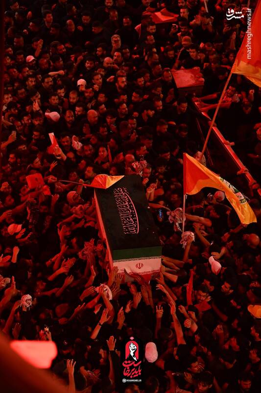  پیکر مطهر رهبر شهید انقلاب در حرم مطهر سیدالشهدا