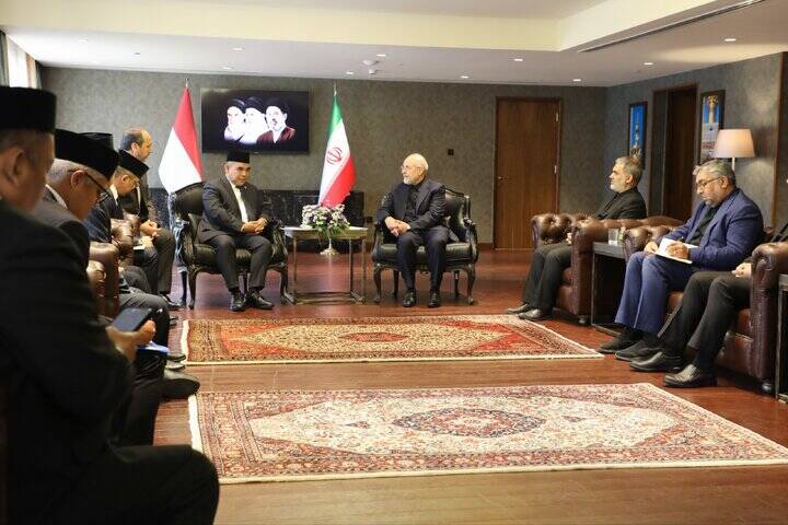 کسی میتواند با آمریکا مذاکره کند که آماده جنگ باشد