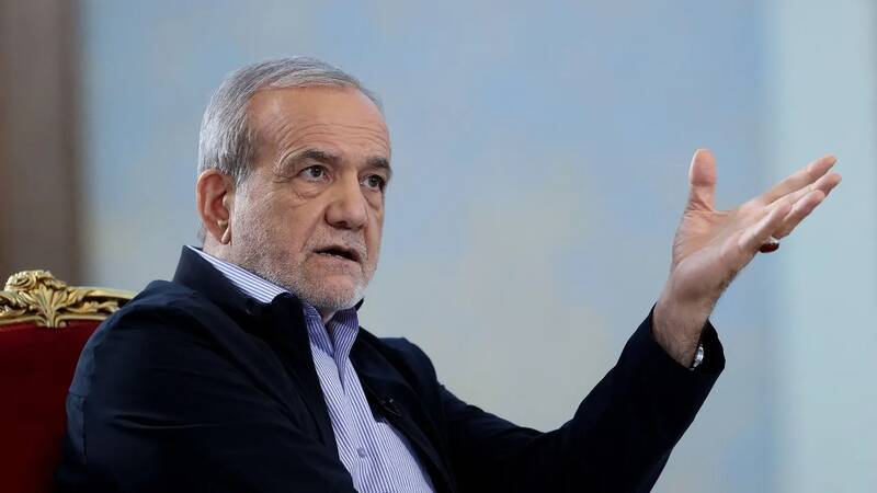 فیلم/ پزشکیان: حق ندارند در صداوسیما بین دولت و نیروهای مسلح القاء شکاف کنند