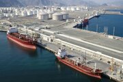 پاسخ موشکی سپاه به تجاوز آمریکا؛ توقف فعالیت سومین هاب بزرگ سوخت‌رسانی دریایی دنیا/ حذف ۶ میلیون بشکه نفت از بازار جهانی