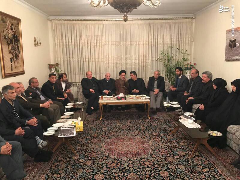 فعال شدن اصلاح‌طلبان رادیکال در میانه جنگ! / پشت‌پرده انتشار یک نامه سرگشاده و بدون سلام به رهبر انقلاب توسط لیدر چپ‌ها چیست؟