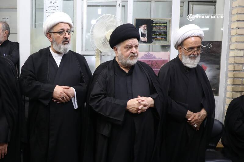 آیین بزرگداشت رهبر شهید از سوی مرجعیت عالی عراق در قم برگزار شد