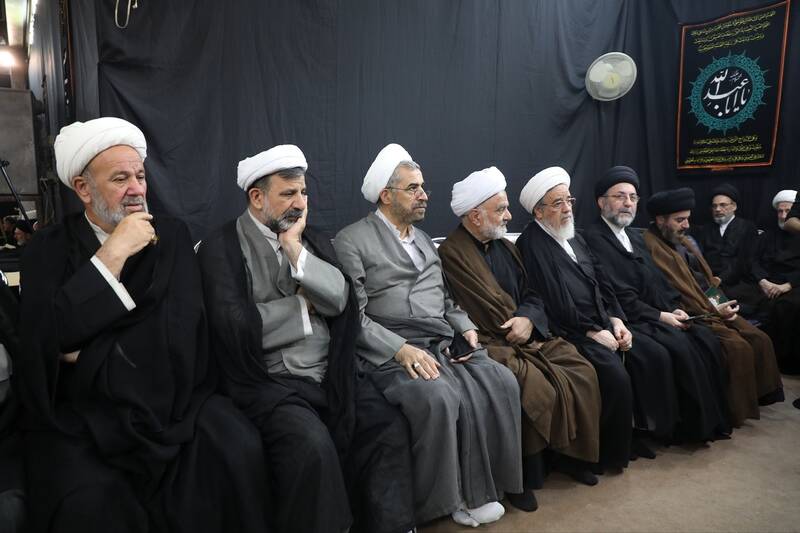 آیین بزرگداشت رهبر شهید از سوی مرجعیت عالی عراق در قم برگزار شد