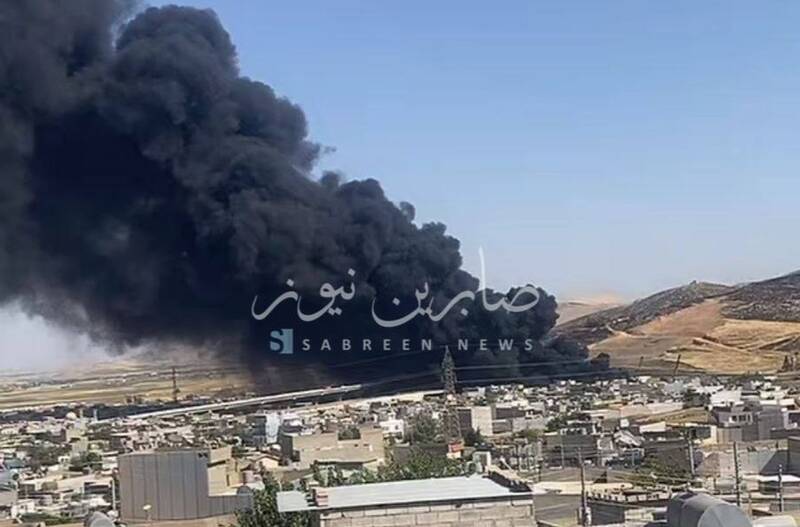 عکس/ ستون دود عظیم در آسمان سلیمانیه عراق