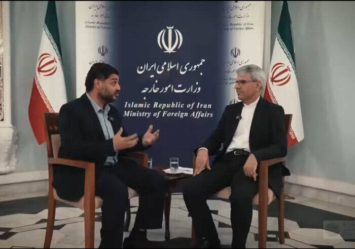 بقائی: ساختار حکمرانی آمریکا پراکنده و چندپاره شدهاست