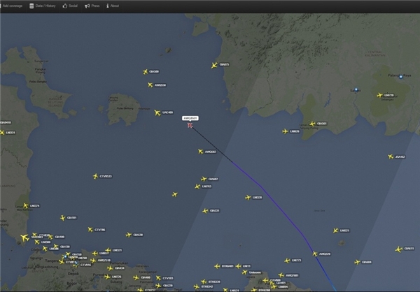 یک هواپیمای مالزیایی دیگر با 155 مسافر از صفحه رادارها محو شد/مفقود شدن هواپیمای قبلی مالزیایی به کجا رسید؟/ سقوط هواپیمای ناپدید شده رسما تأیید شد