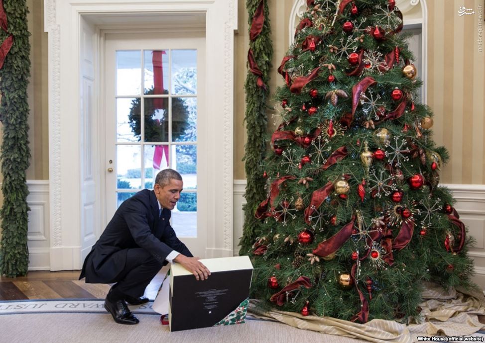 عکس/ هدیه منشی ایرانی اوباما به رئیسش