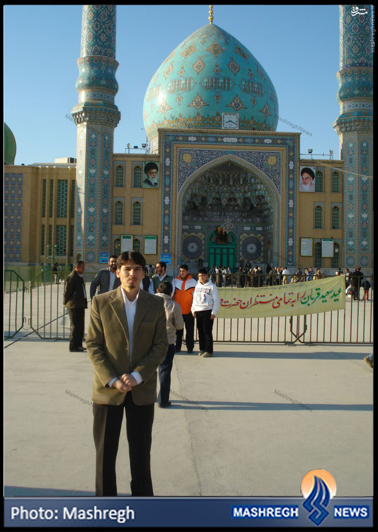 عکس/ مرد شماره 2 «تیپ فاطمیون» در مسجد «جمکران»