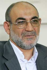 خاتمی گفت تو غلط کردی این حرفها را زدی/ به من گفتند تو وزیر رهبری بودی، نه وزیر خاتمی/ ماجرای عصابانیت خاتمی از صحبتهای گنجی خاتمی گفت تو غلط کردی این حرفها را زدی/ به من گفتند تو وزیر رهبری بودی، نه وزیر خاتمی/ ماجرای عصابانیت خاتمی از صحبتهای گنجی