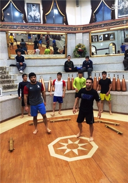تصاویر/ تمرین ملی‌پوشان کشتی آزاد در زورخانه